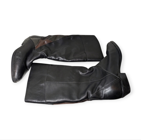 Selection College Canada Size 10.5 boots in EUC - Picture 2 of 4